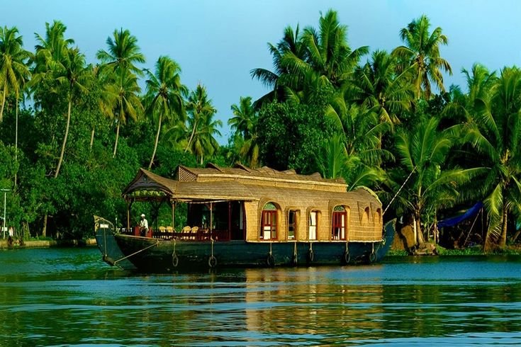 Kerala Backwaters Tour